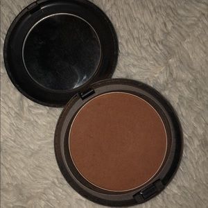 mac bronzer